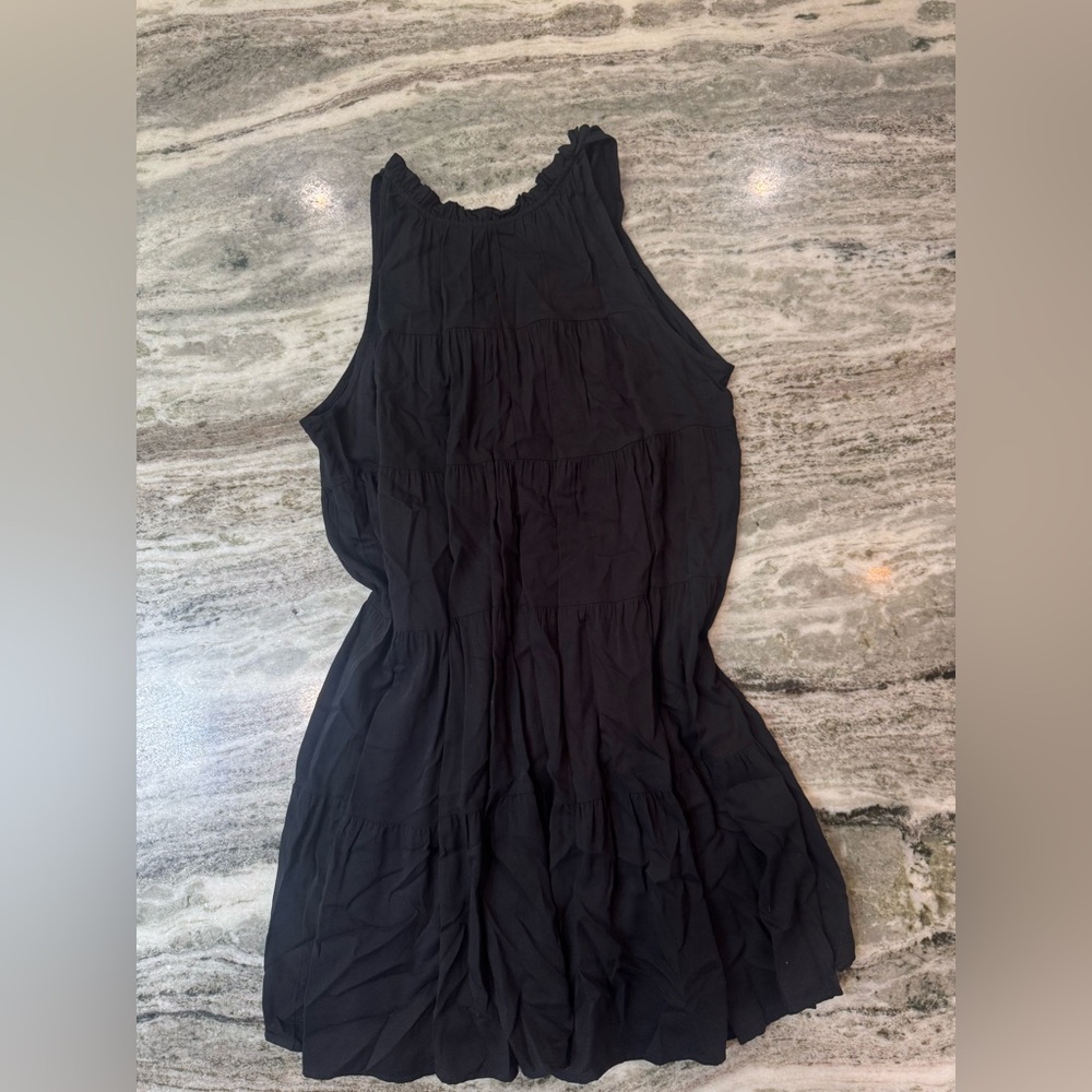 Black Sleeveless Dress